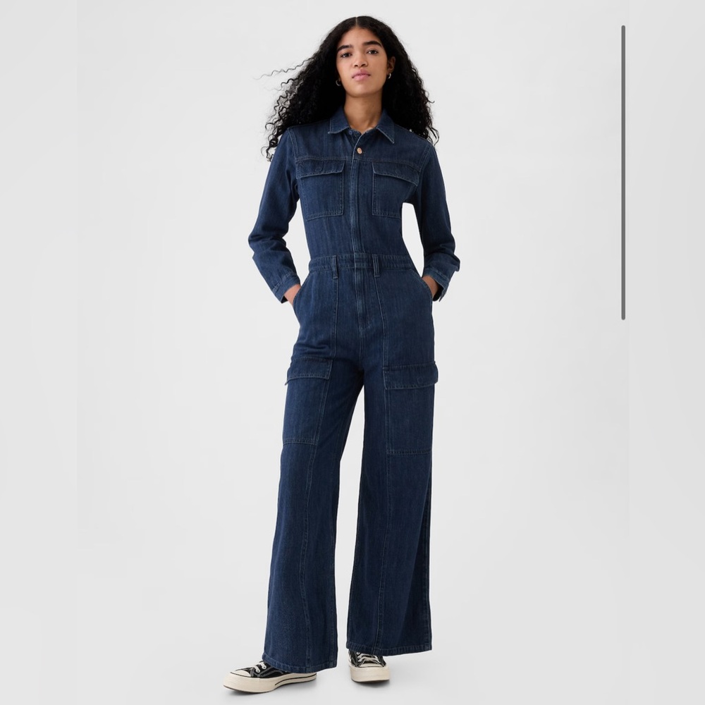 NWT Gap Denim Cargo Jumpsuit Blue Size 6